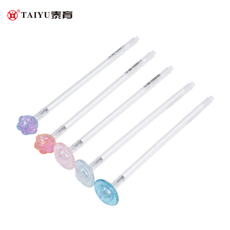 Students Use Roll Ball Pen With Cute Cartoon Style Pen Cap